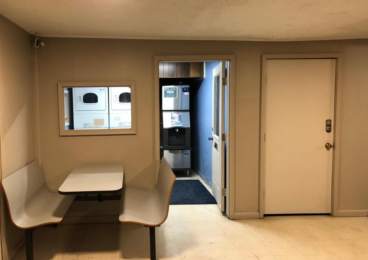 Americas Best Value Inn Sheridan Wy Екстер'єр фото