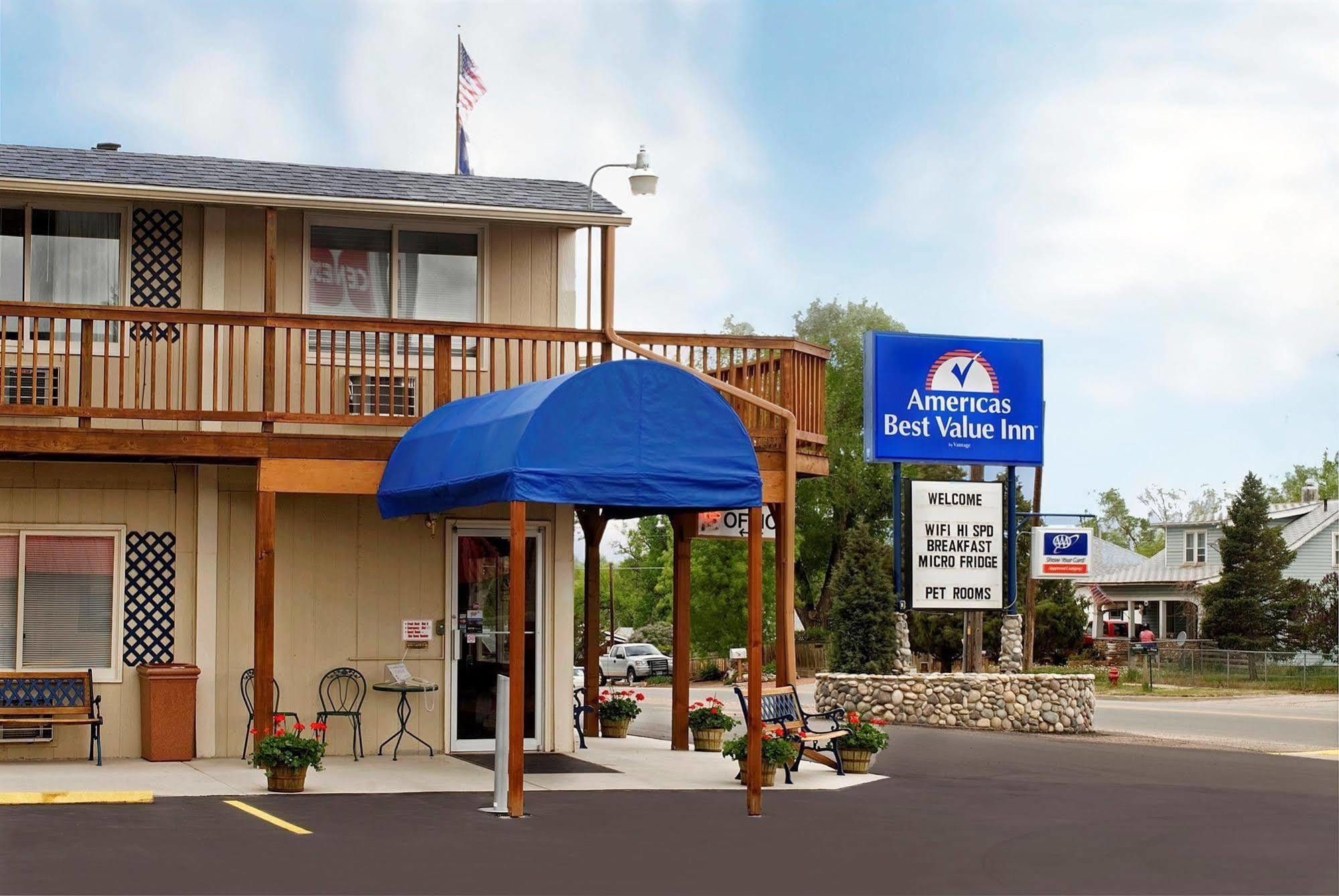 Americas Best Value Inn Sheridan Wy Екстер'єр фото